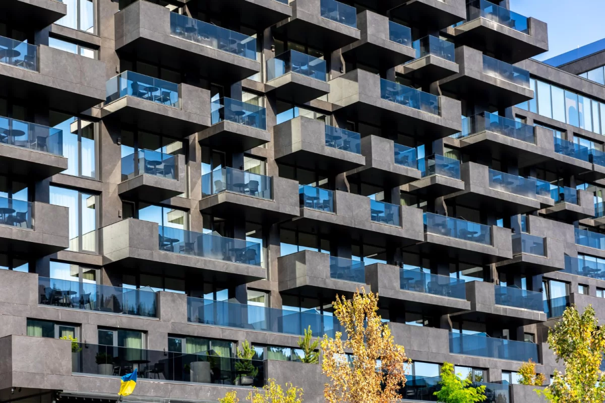 Raportowanie CBAM dla branży transportowej: Wyzwania i Możliwości dla Zielonej Transformacji