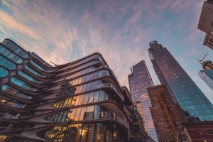 Nadzór BHP w dobie nowoczesnej technologii - jak komputery ułatwiają pracę